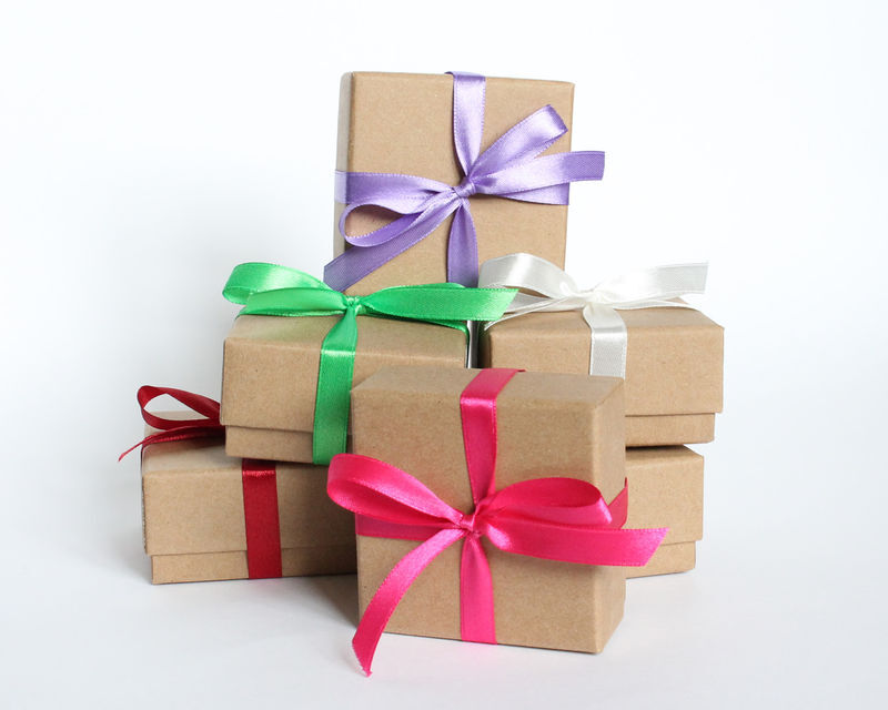 Как сделать доставку подарка незабываемой?